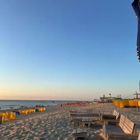 Aan Zee Bis 4 Personen 2 Hunde 300m Strand